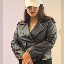 1015 کت چرم کتی زیپ کج